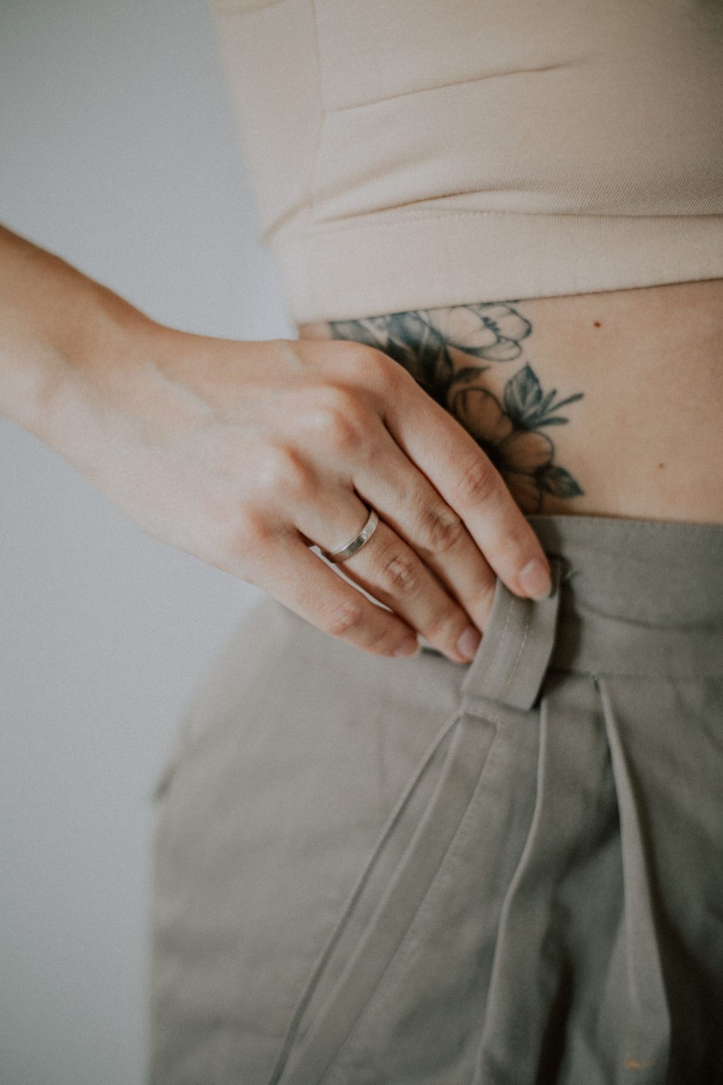 Tattoo am Bauch TattooRatgeber